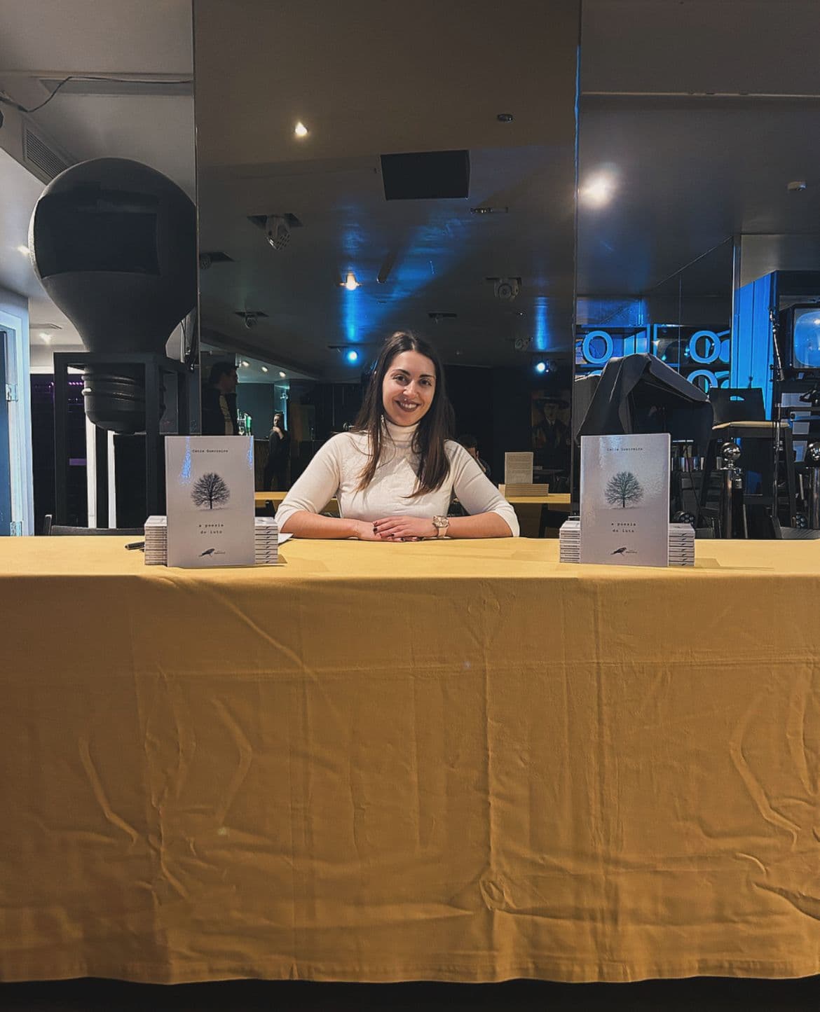 Cátia Guerreiro - Editora